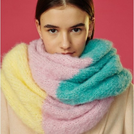 81 gris clair WOW Fluffy de Katia